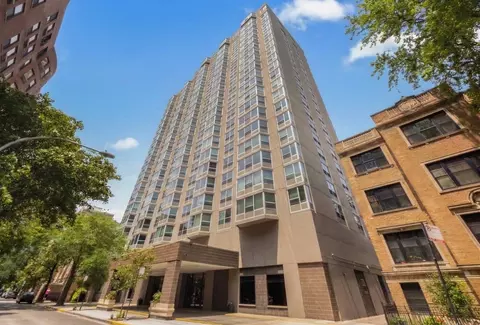 720 W Gordon Ter #10B, Chicago, IL 60613