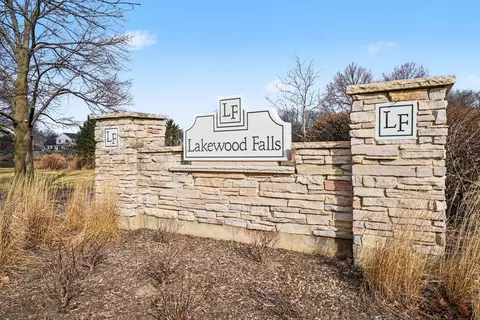 View/Area - 21020 W Ardmore Cir, Plainfield, IL 60544 photo 1 of 2