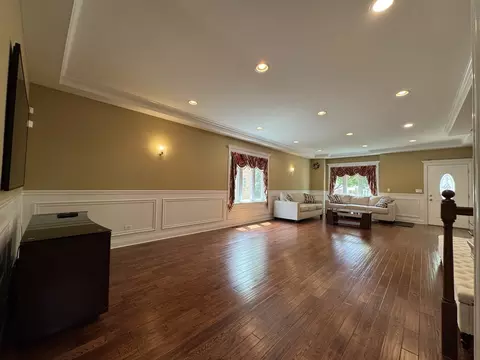 Living - 3349 N Paris Ave, Chicago, IL 60634 photo 3 of 4