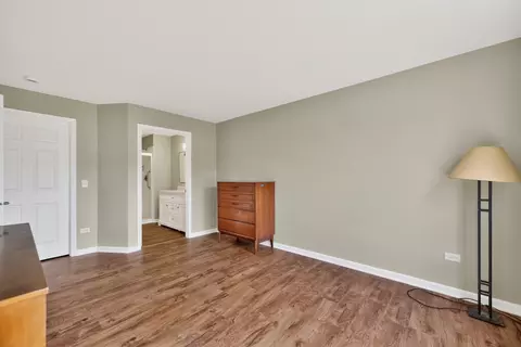 Bedroom - 446 Cromwell Cir #4, Bartlett, IL 60103 photo 1 of 1