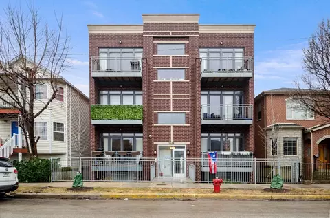 1429 W 16th St #3E, Chicago, IL 60608