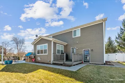 Other - 436 W Amberside Dr, Elgin, IL 60124 photo 10 of 11