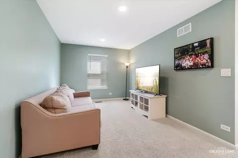 Other - 436 W Amberside Dr, Elgin, IL 60124 photo 7 of 11