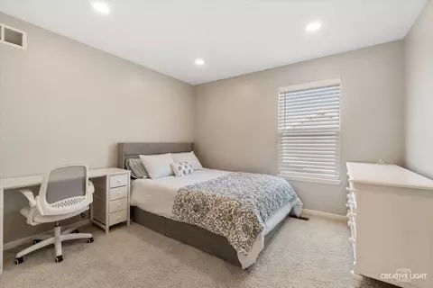 Bedroom - 436 W Amberside Dr, Elgin, IL 60124 photo 3 of 4