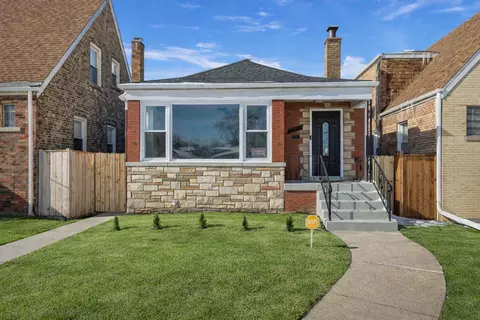 7944 S Talman Ave, Chicago, IL 60652
