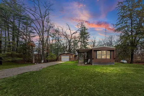 1837 Lackey Ln, Centralia, IL 62801