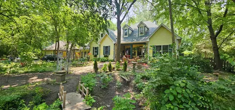 2 S720 Nelson Lake Rd, Batavia, IL 60510