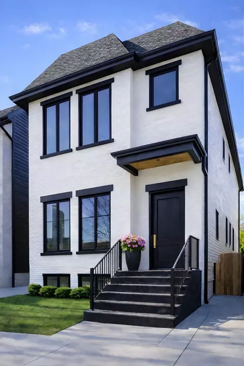 2228 N Southport Ave, Chicago, IL 60614