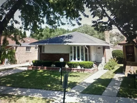203 Rice Ave, Bellwood, IL 60104