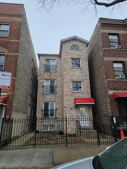 266 W 24th Pl #2, Chicago, IL 60616