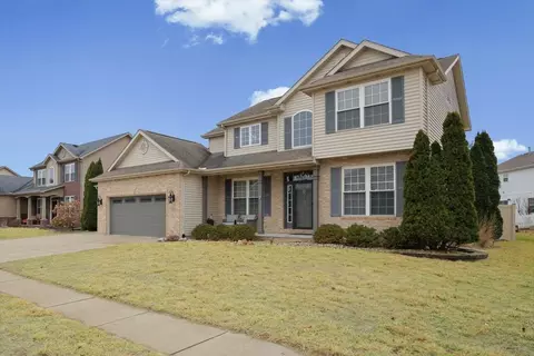 Exterior - 3551 Napa Ln, Normal, IL 61761 photo 5 of 16