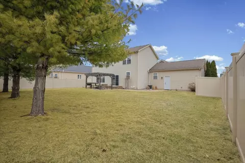 Exterior - 3551 Napa Ln, Normal, IL 61761 photo 10 of 16