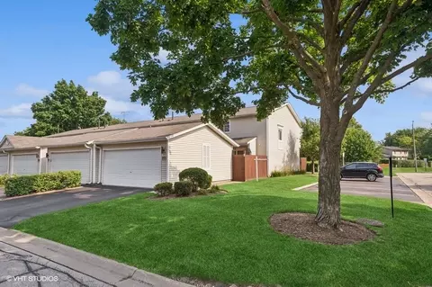 355 Hazelwood Ter, Buffalo Grove, IL 60089