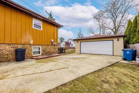 Exterior - 3618 148th St, Midlothian, IL 60445 photo 3 of 3