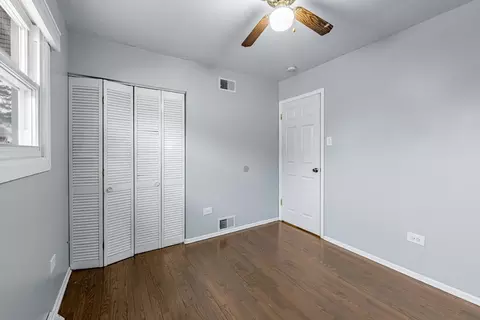 Bedroom - 3618 148th St, Midlothian, IL 60445 photo 4 of 5