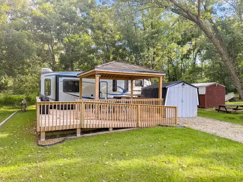 1783 Woodhaven, Sublette, IL 61367
