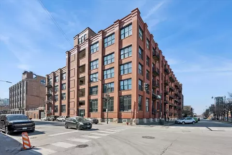 1000 W Washington Blvd #336, Chicago, IL 60607