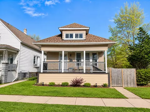 10529 S Perry Ave, Chicago, IL 60628