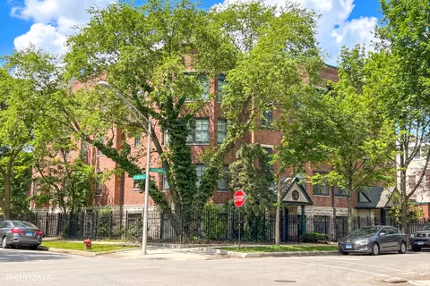 2500 N Seminary Ave #4E, Chicago, IL 60614