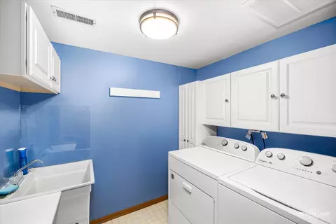 Other - 313 Bayberry Dr, Algonquin, IL 60102 photo 3 of 7