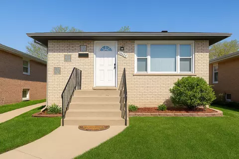 18045 Edwards Ave, Country Club Hills, IL 60478
