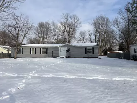 511 S Morgan St, Mason City, IL 62664