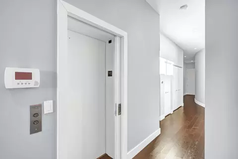 Entry Way - Undisclosed, Chicago, IL 60607 photo 1 of 3