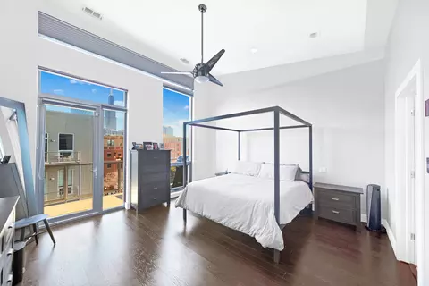 Bedroom - Undisclosed, Chicago, IL 60607 photo 1 of 4