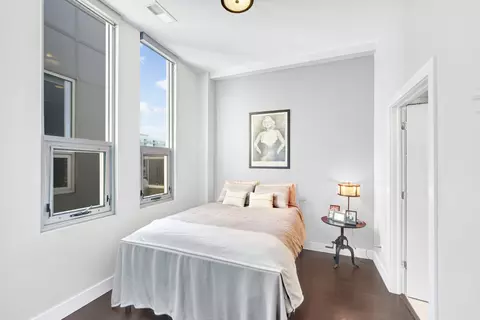 Bedroom - Undisclosed, Chicago, IL 60607 photo 4 of 4
