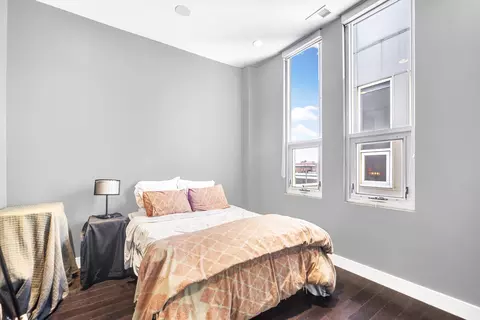 Bedroom - Undisclosed, Chicago, IL 60607 photo 3 of 4