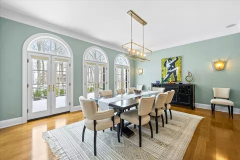 Dining - 697 Bluff Rd, Lake Bluff, IL 60044 photo 1 of 3