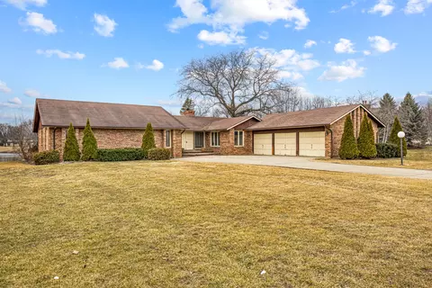 13 Lexington Rd, South Barrington, IL 60010