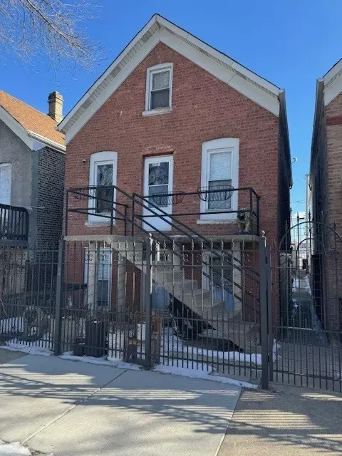 2823 S Troy St, Chicago, IL 60623