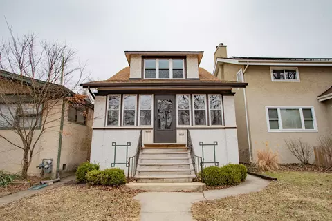 837 S Lombard Ave, Oak Park, IL 60304