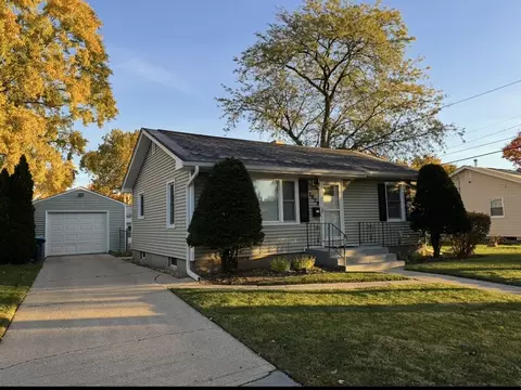 1039 S Pleasure Ct, Aurora, IL 60506
