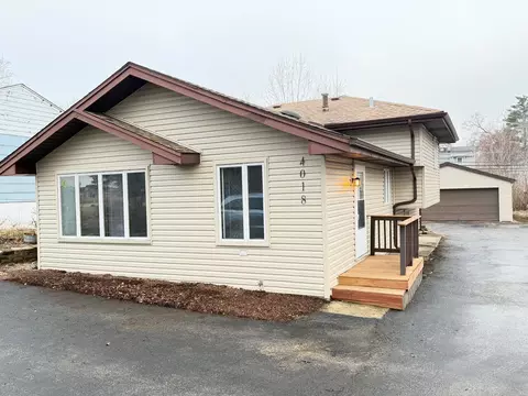4018 N Cass Ave, Westmont, IL 60559