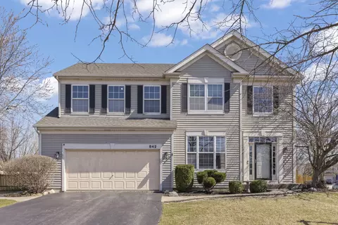 842 Dalton Ln, Bolingbrook, IL 60490