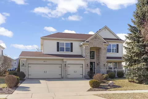 9711 Aberdeen Ln, Huntley, IL 60142