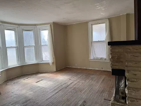 302 E 2nd St, Prophetstown, IL 61277 photo 9