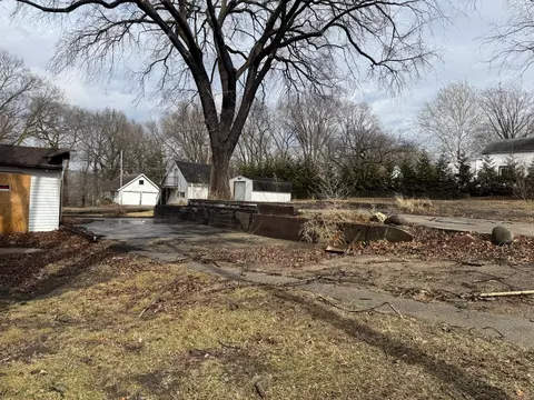302 E 2nd St, Prophetstown, IL 61277 photo 7