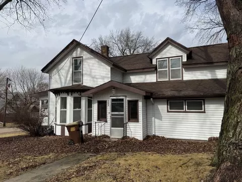 302 E 2nd St, Prophetstown, IL 61277 photo 5
