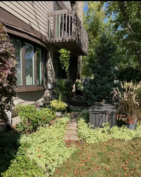 Other - 1810 Golf View Dr, Bartlett, IL 60103 photo 1 of 8