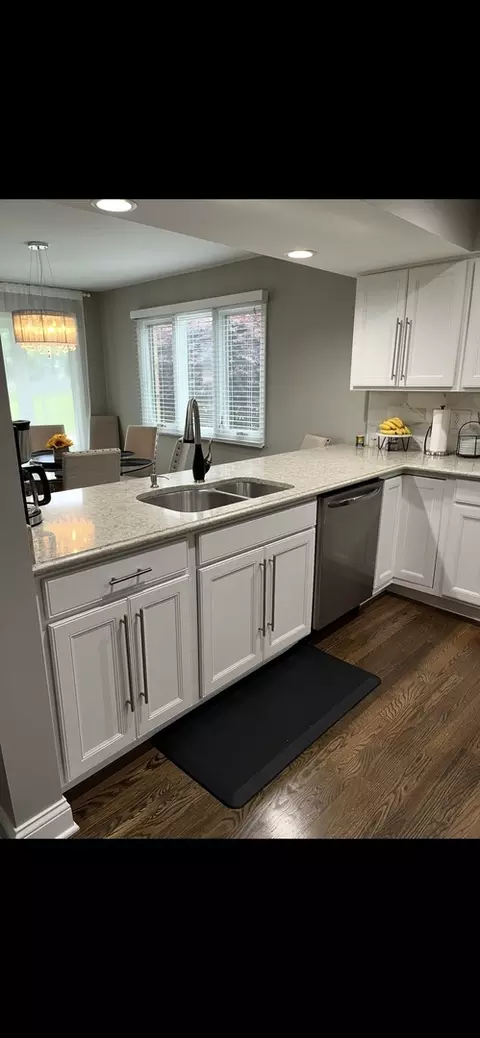 Kitchen - 1810 Golf View Dr, Bartlett, IL 60103 photo 1 of 3