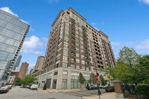 849 N Franklin St #1112, Chicago, IL 60610