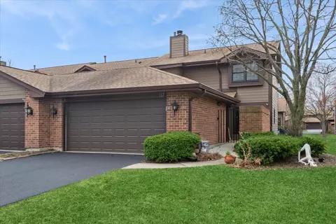 117 Prairie Dr, Westmont, IL 60559