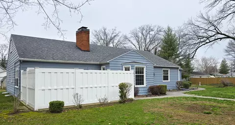 Exterior - 630 Short St, Centralia, IL 62801 photo 3 of 11