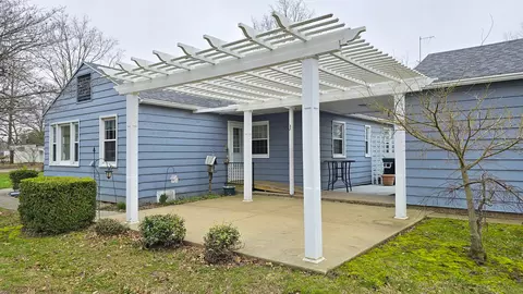 Exterior - 630 Short St, Centralia, IL 62801 photo 5 of 11