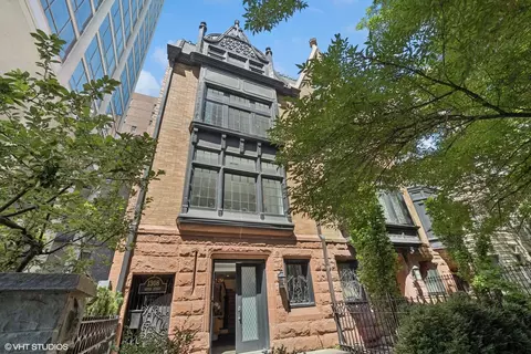 Undisclosed, Chicago, IL 60610