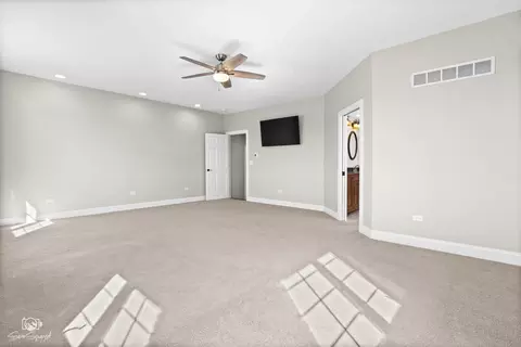 Bedroom - 8043 Tamarack Ln, Morris, IL 60450 photo 2 of 4