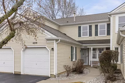 1859 Pebble Beach Cir #6, Elk Grove Village, IL 60007